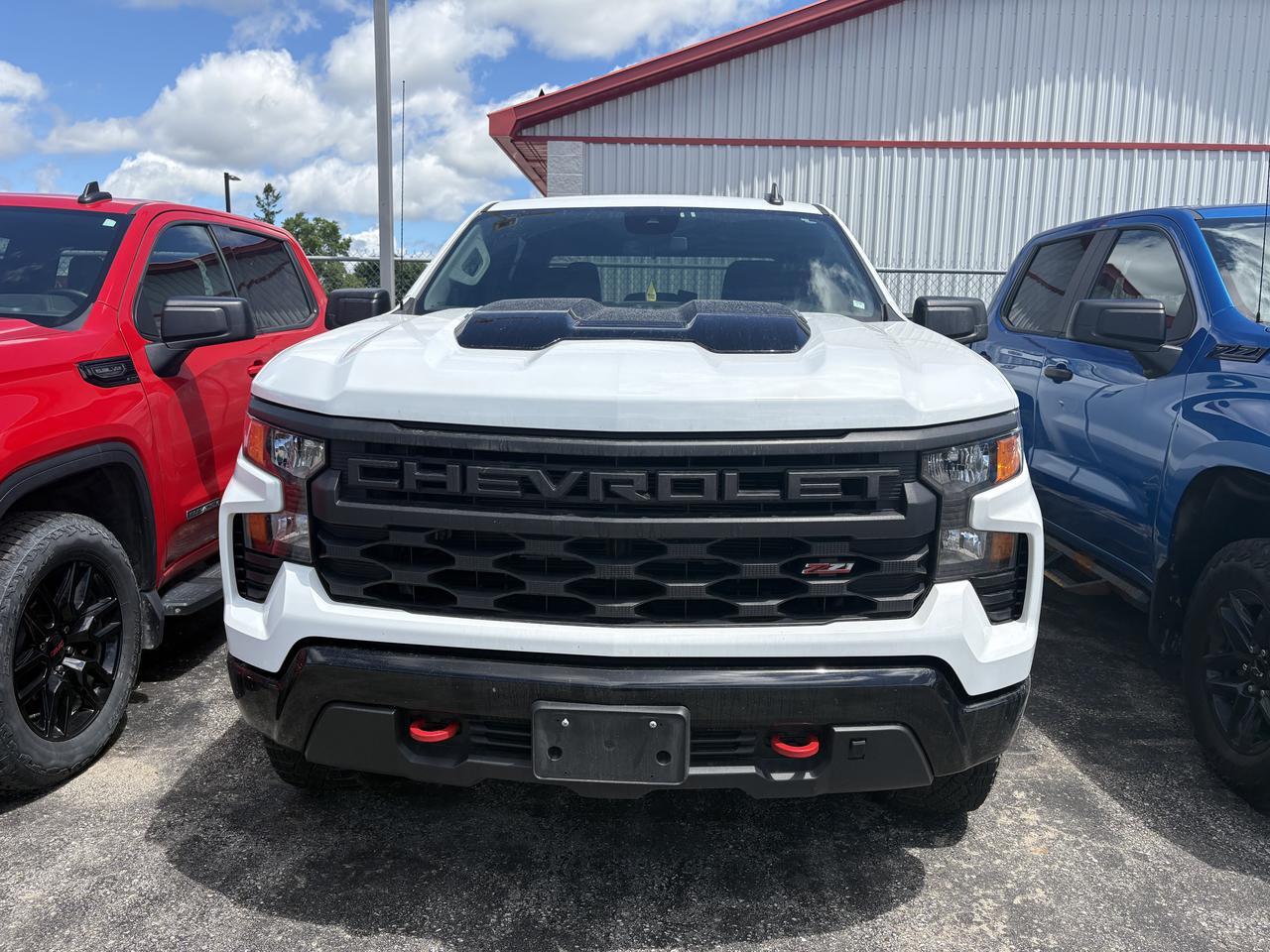 2025 Chevrolet Silverado 1500 Custom Trail Boss 4WD *DIESEL* Listowel ON