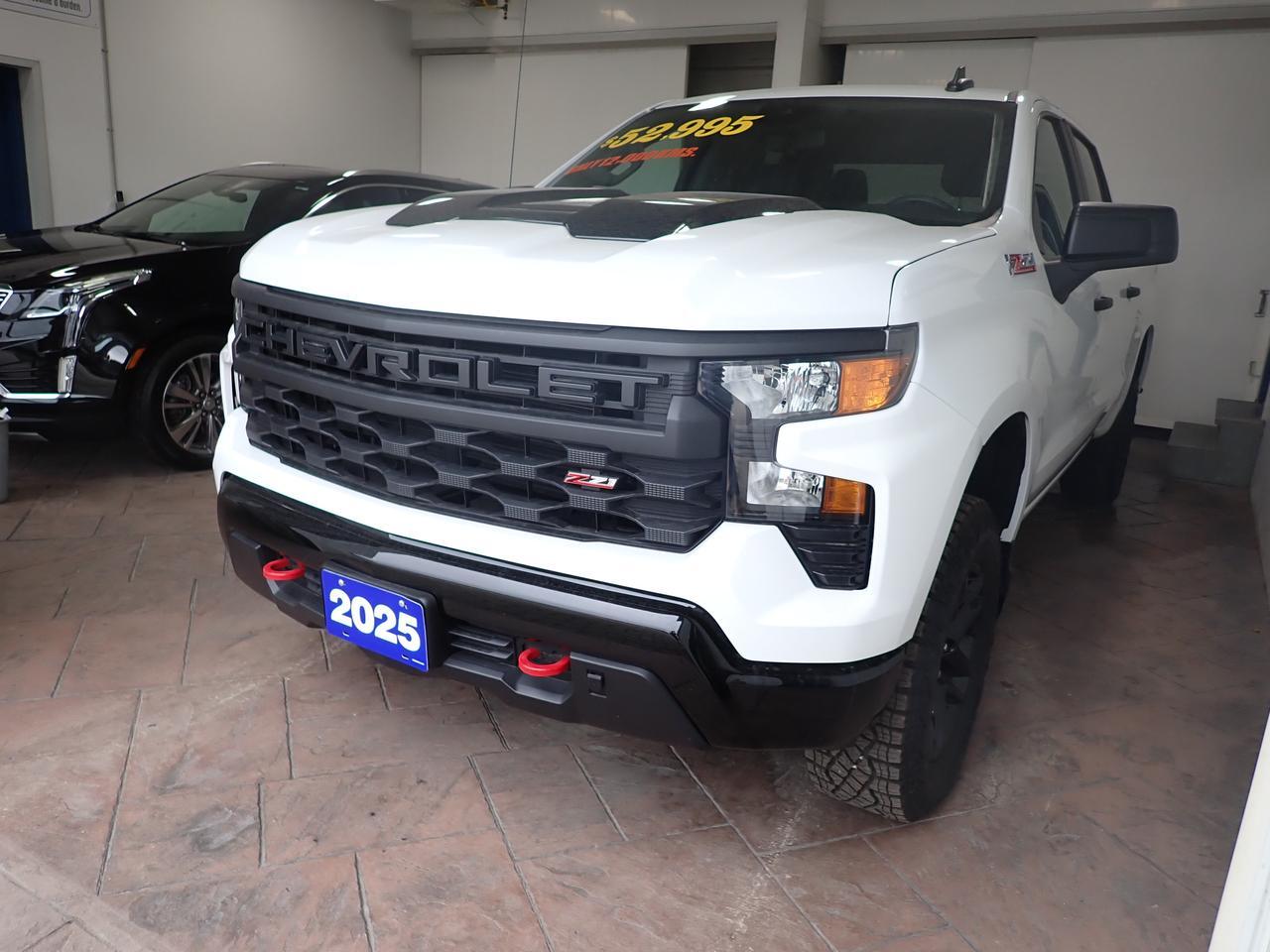 2025 Chevrolet Silverado 1500 Custom Trail Boss 4WD Listowel ON