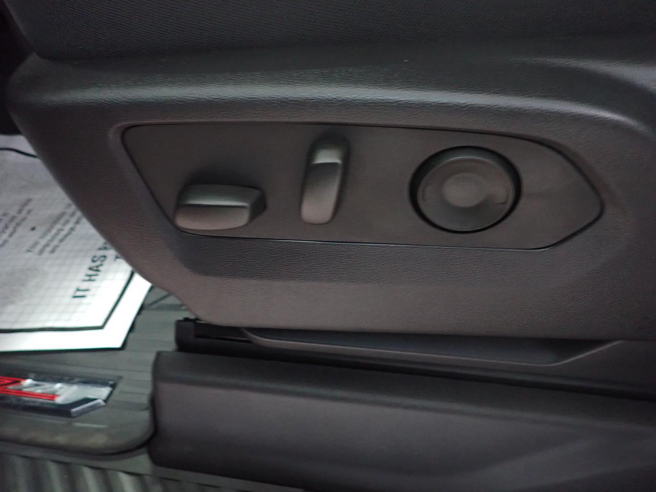 2025 Chevrolet Silverado 1500 Custom Trail Boss 4WD Listowel ON