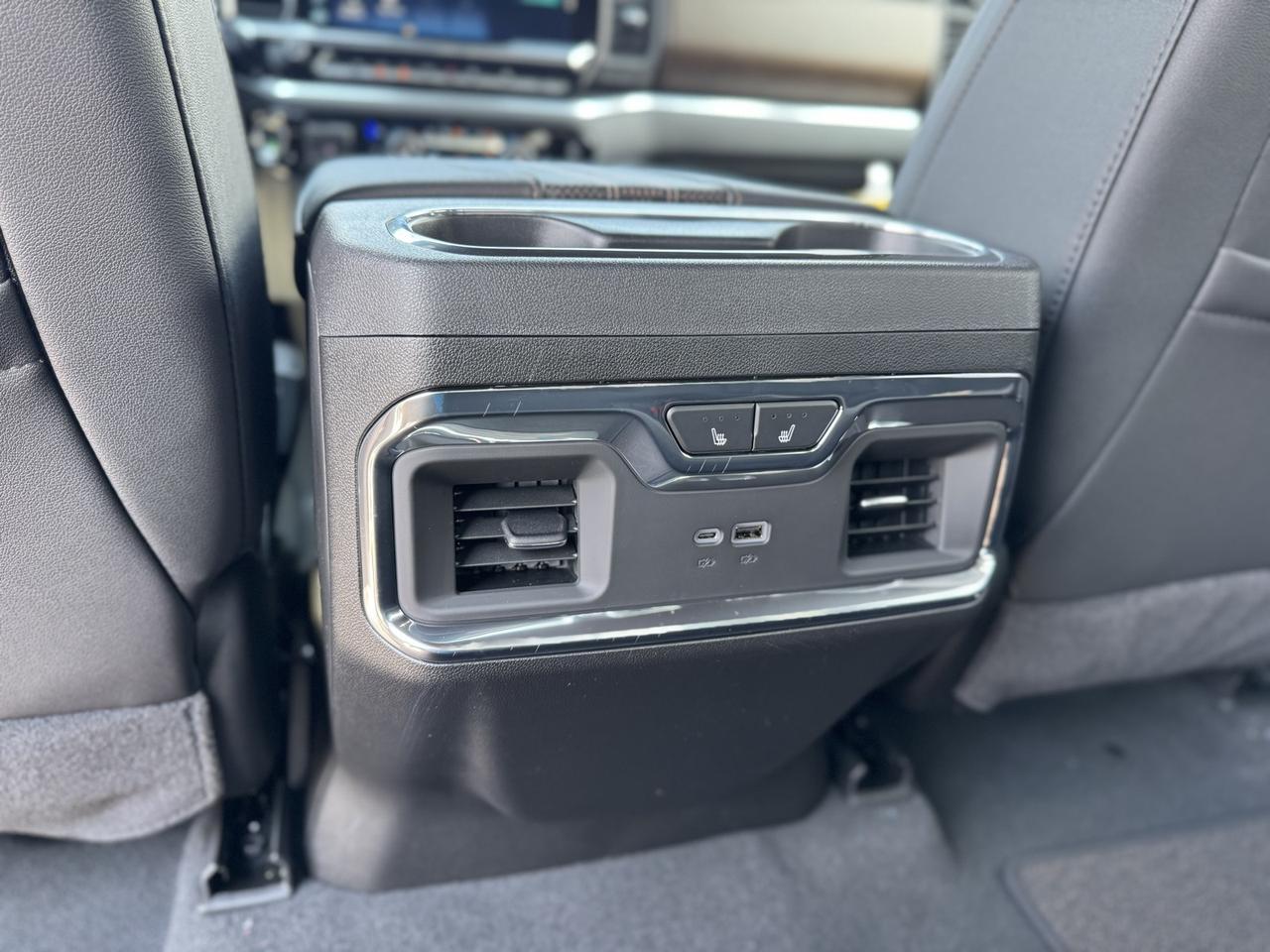 2025 Chevrolet Silverado 1500 High Country Crestwood KY