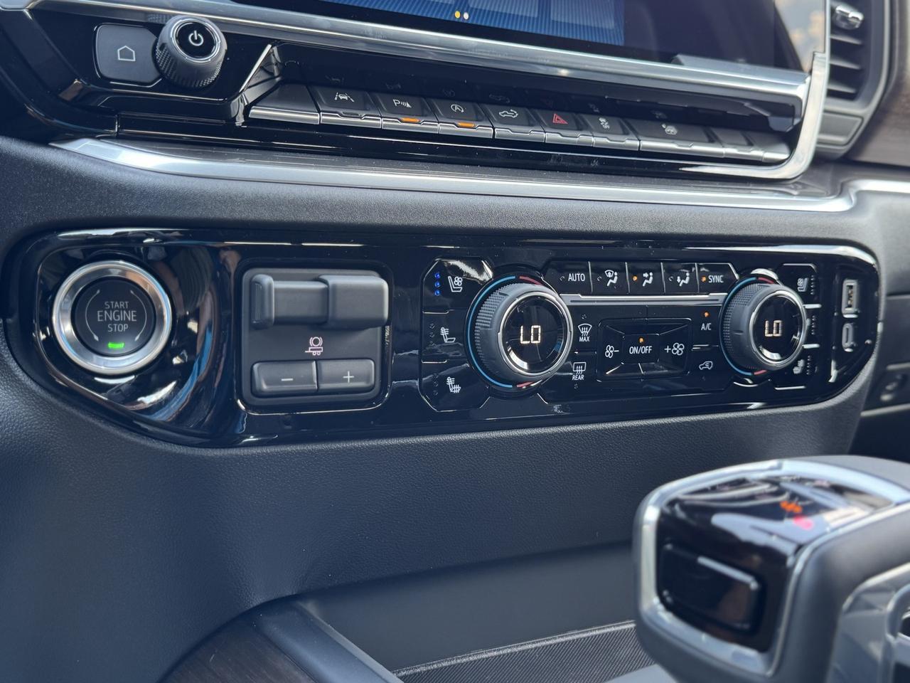2025 Chevrolet Silverado 1500 High Country Crestwood KY