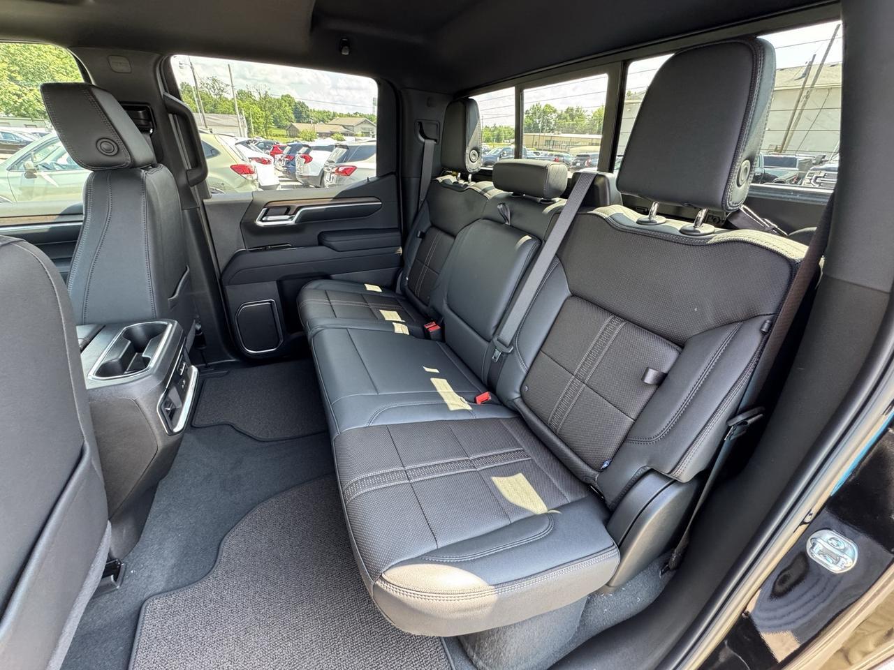 2025 Chevrolet Silverado 1500 High Country Crestwood KY