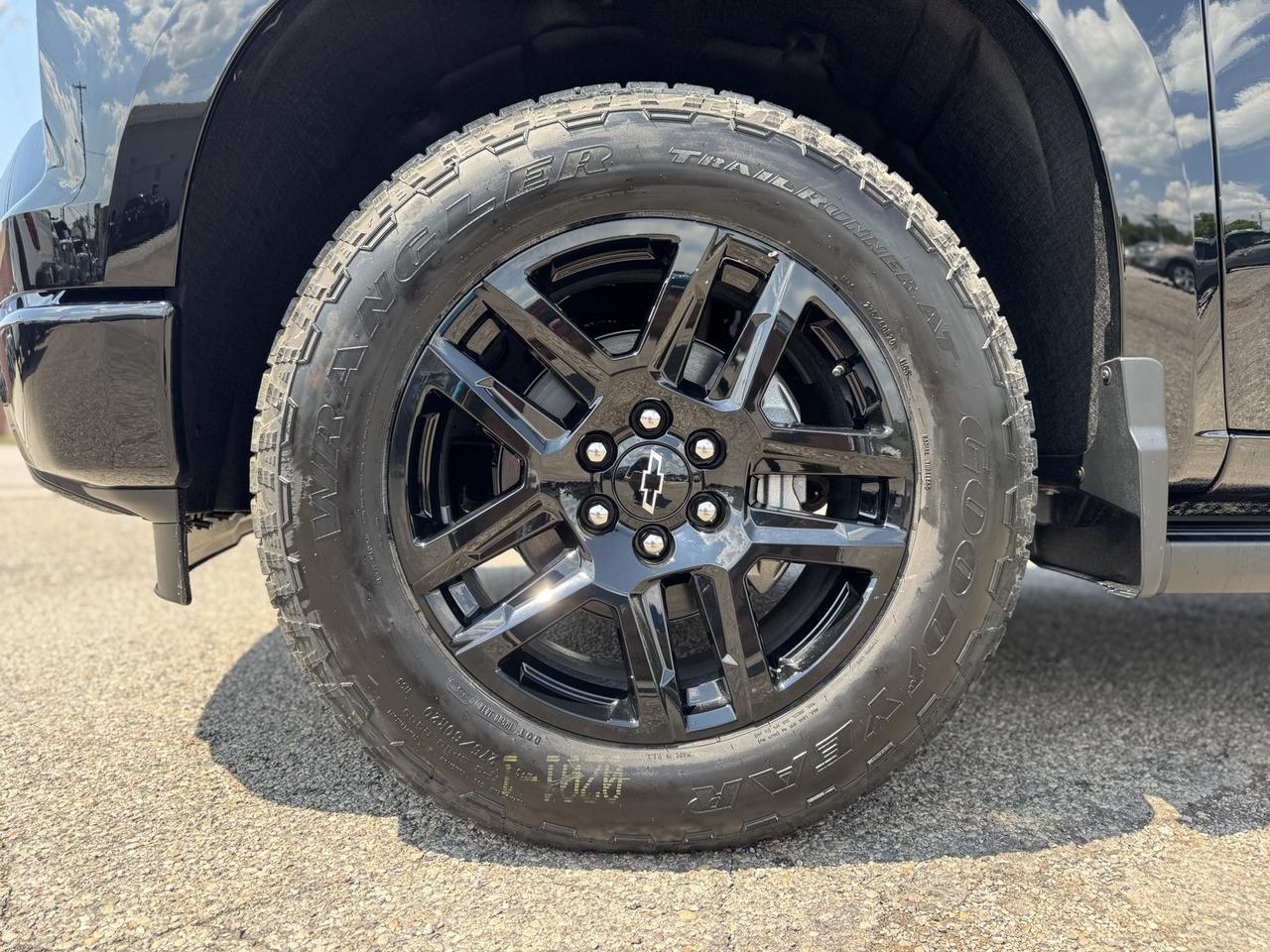 2025 Chevrolet Silverado 1500 High Country Crestwood KY
