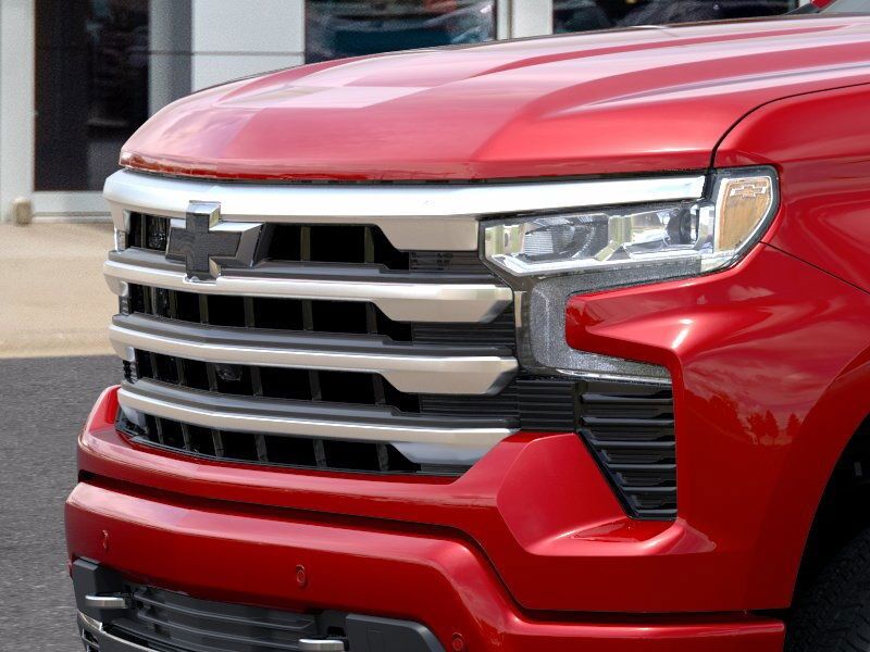 2025 Chevrolet Silverado 1500 High Country Green Bay WI