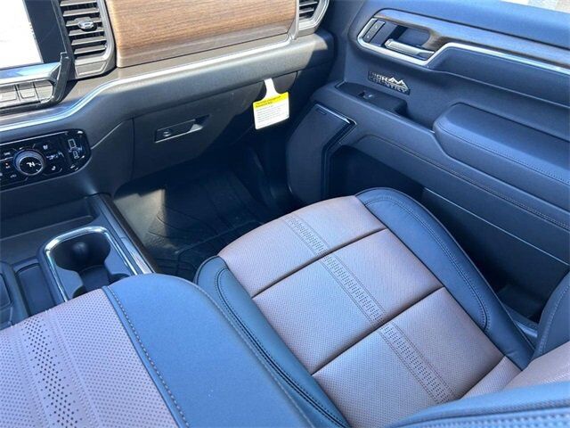 2025 Chevrolet Silverado 1500 High Country Farmington MO