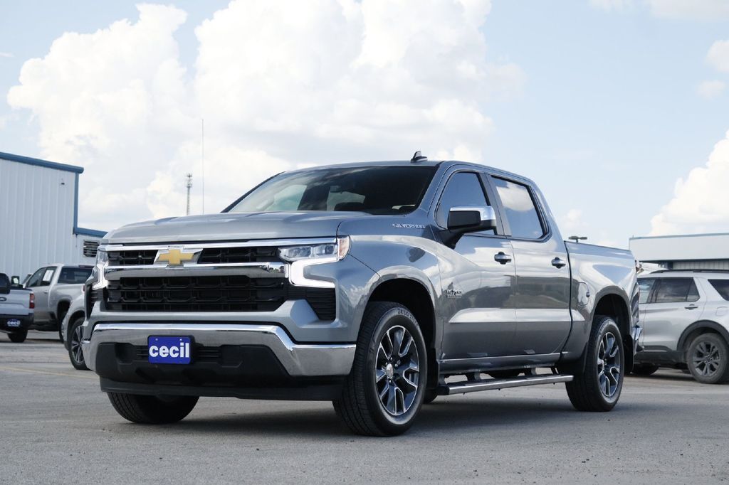2025 Chevrolet Silverado 1500 LT