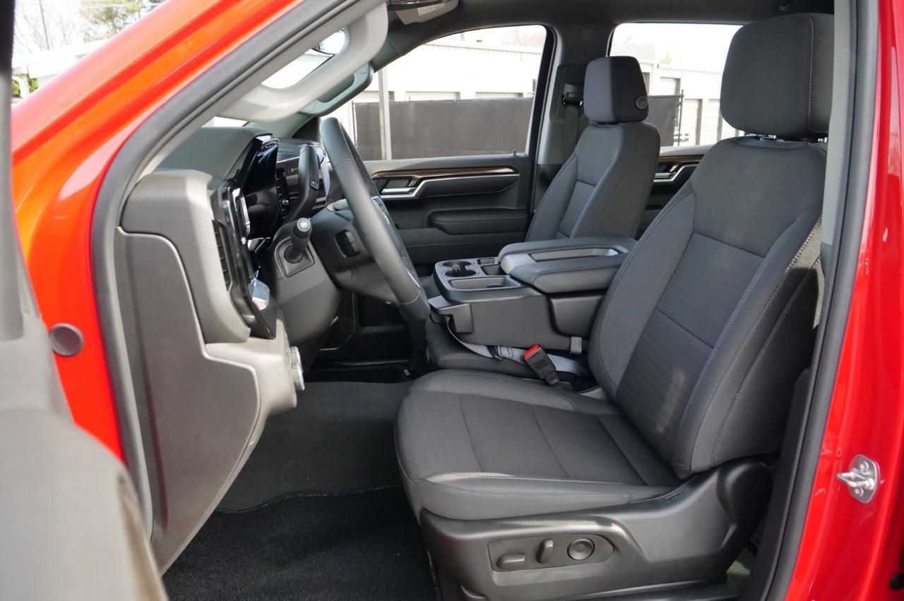 2025 Chevrolet Silverado 1500 LT 4X4 / All Star Edition / 5.3L V8! Lincolnton NC