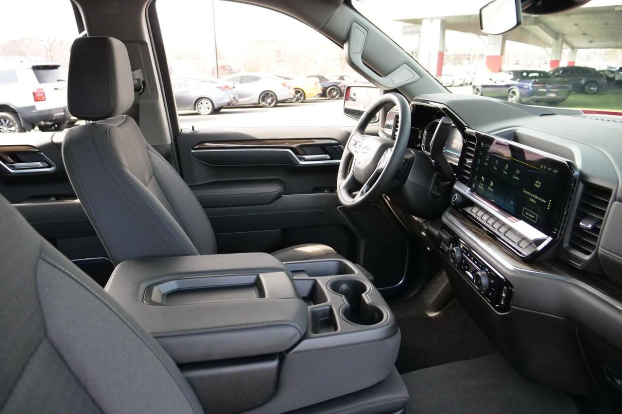 2025 Chevrolet Silverado 1500 LT 4X4 / All Star Edition / 5.3L V8! Lincolnton NC