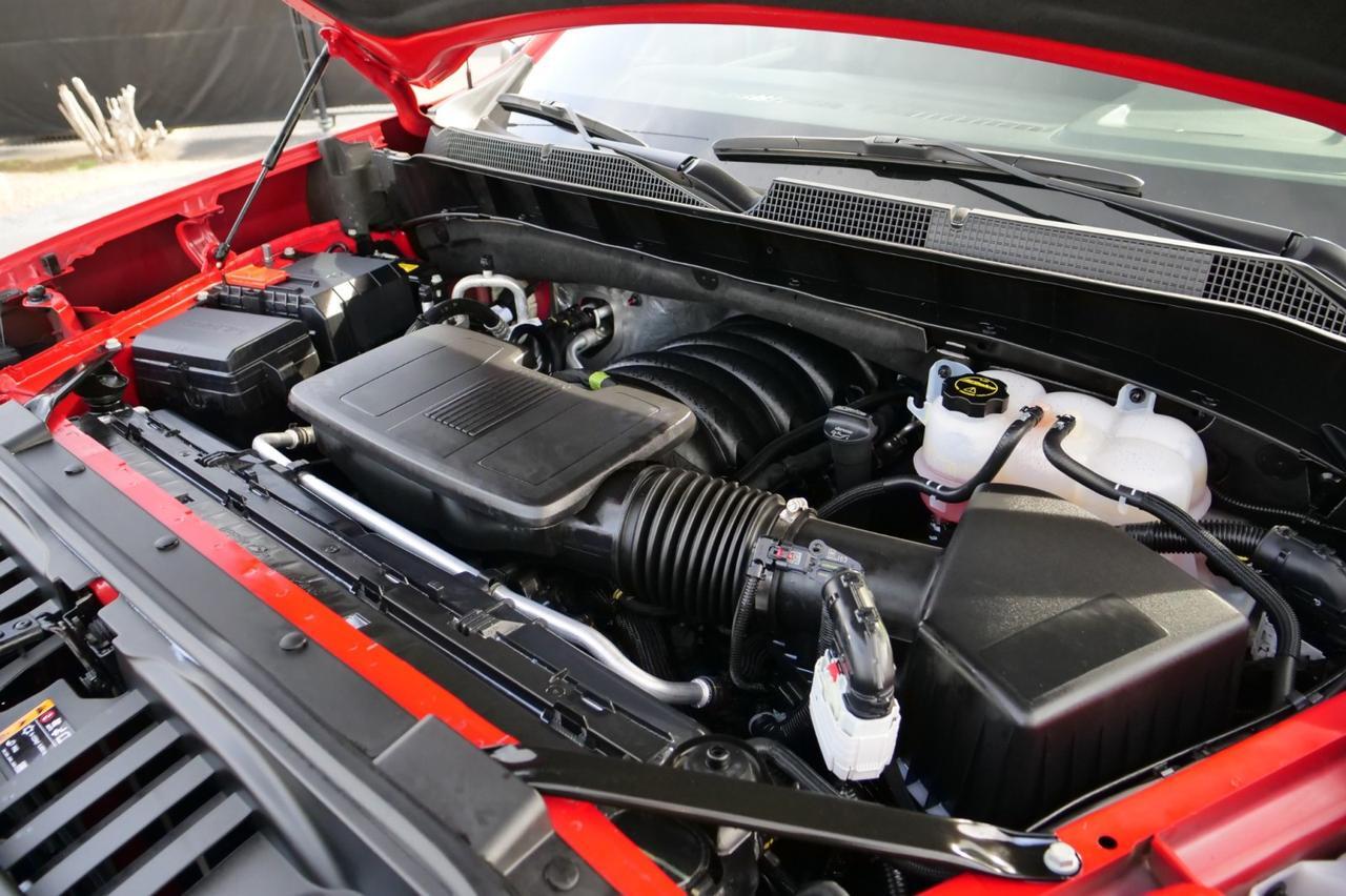 2025 Chevrolet Silverado 1500 LT 4X4 / All Star Edition / 5.3L V8! Lincolnton NC