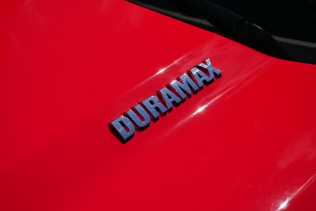 2025 Chevrolet Silverado 1500 LT 4X4 / Duramax 3.0L Diesel / Navigation! High Point NC