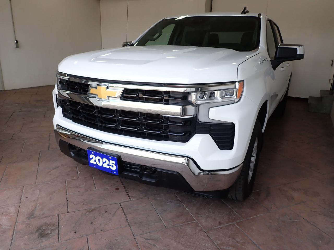 2025 Chevrolet Silverado 1500 LT CREW CAB 4WD Listowel ON