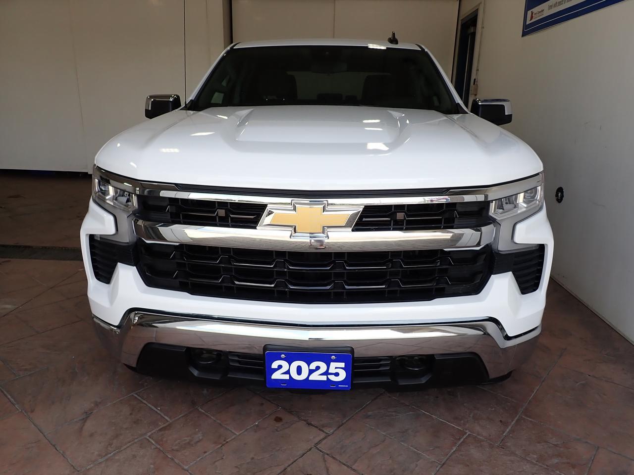 2025 Chevrolet Silverado 1500 LT CREW CAB 4WD Listowel ON