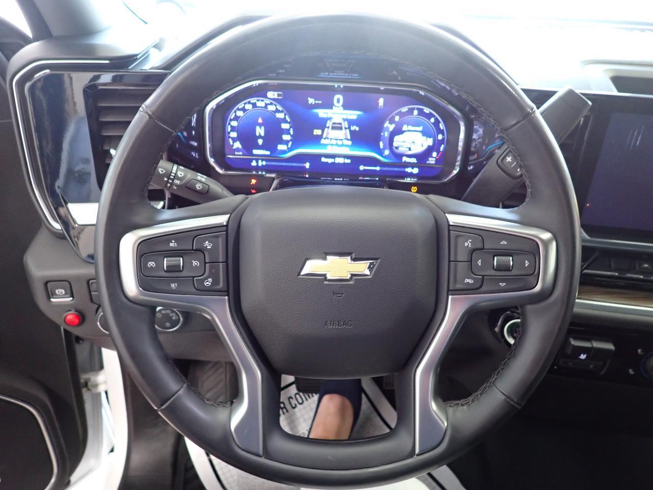 2025 Chevrolet Silverado 1500 LT CREW CAB 4WD Listowel ON