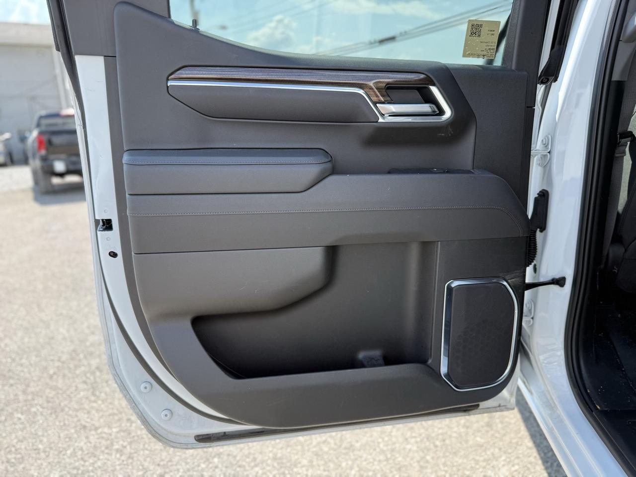2025 Chevrolet Silverado 1500 LT Crestwood KY