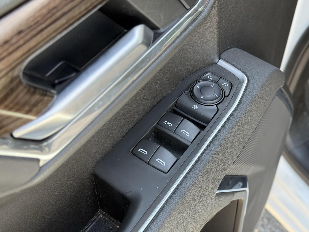 2025 Chevrolet Silverado 1500 LT Crestwood KY
