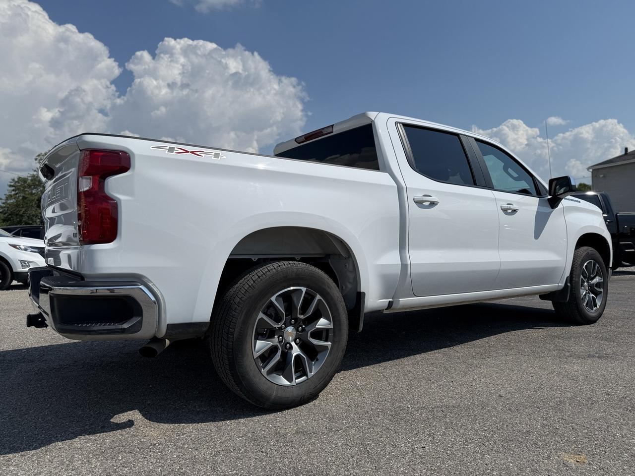 2025 Chevrolet Silverado 1500 LT Crestwood KY