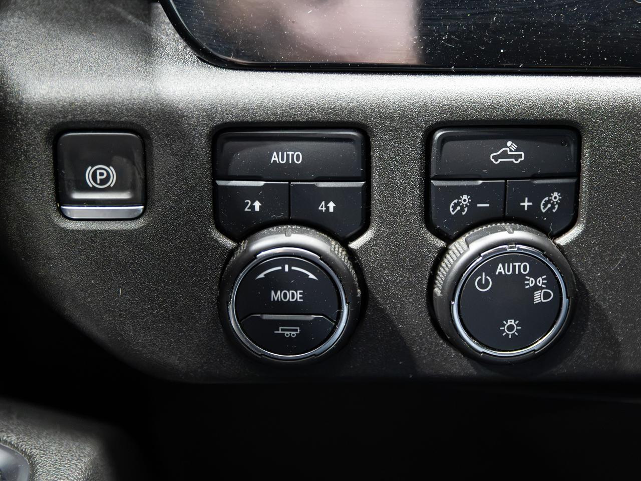 2025 Chevrolet Silverado 1500 LT Crew Cab 4WD Cranberry PA