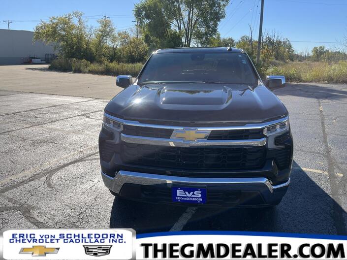2025 Chevrolet Silverado 1500 LT Double Cab 4WD w/20s HeatedSeats HeatedSteeringWheel Milwaukee WI