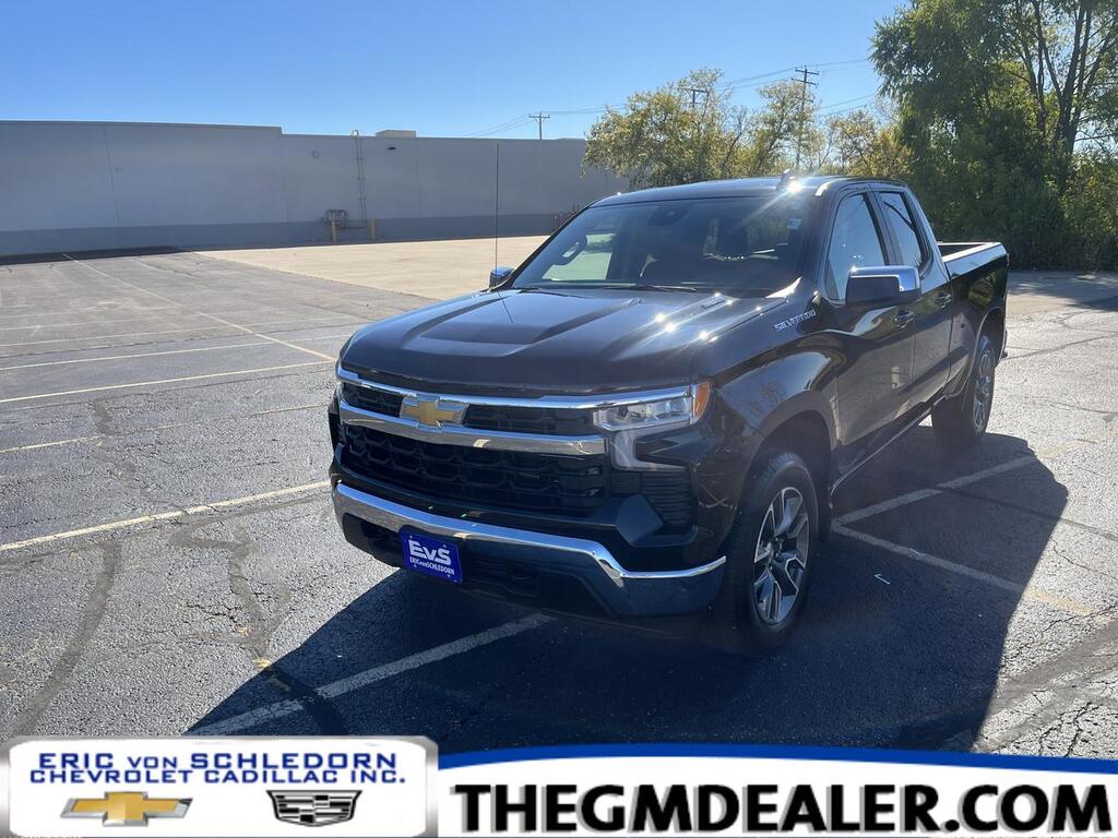 2025 Chevrolet Silverado 1500 LT Double Cab 4WD w/20s HeatedSeats HeatedSteeringWheel Milwaukee WI