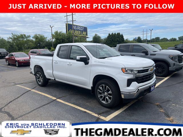 2025 Chevrolet Silverado 1500 LT Double Cab 4WD w/20s HtdSeats HtdSteeringWheel RemoteStart HD-RearCamera Milwaukee WI