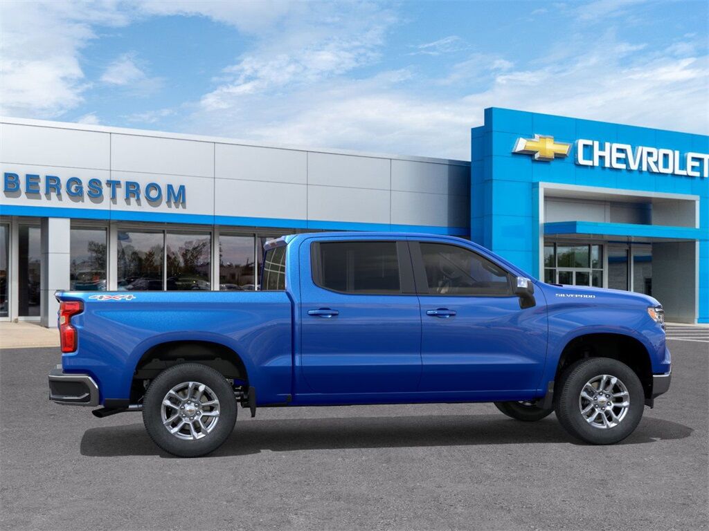 2025 Chevrolet Silverado 1500 LT Green Bay WI