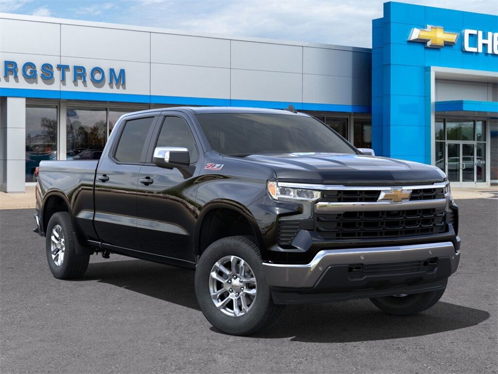2025 Chevrolet Silverado 1500 LT Green Bay WI