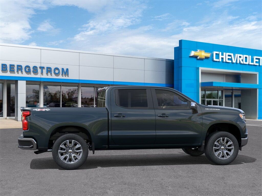2025 Chevrolet Silverado 1500 LT Green Bay WI
