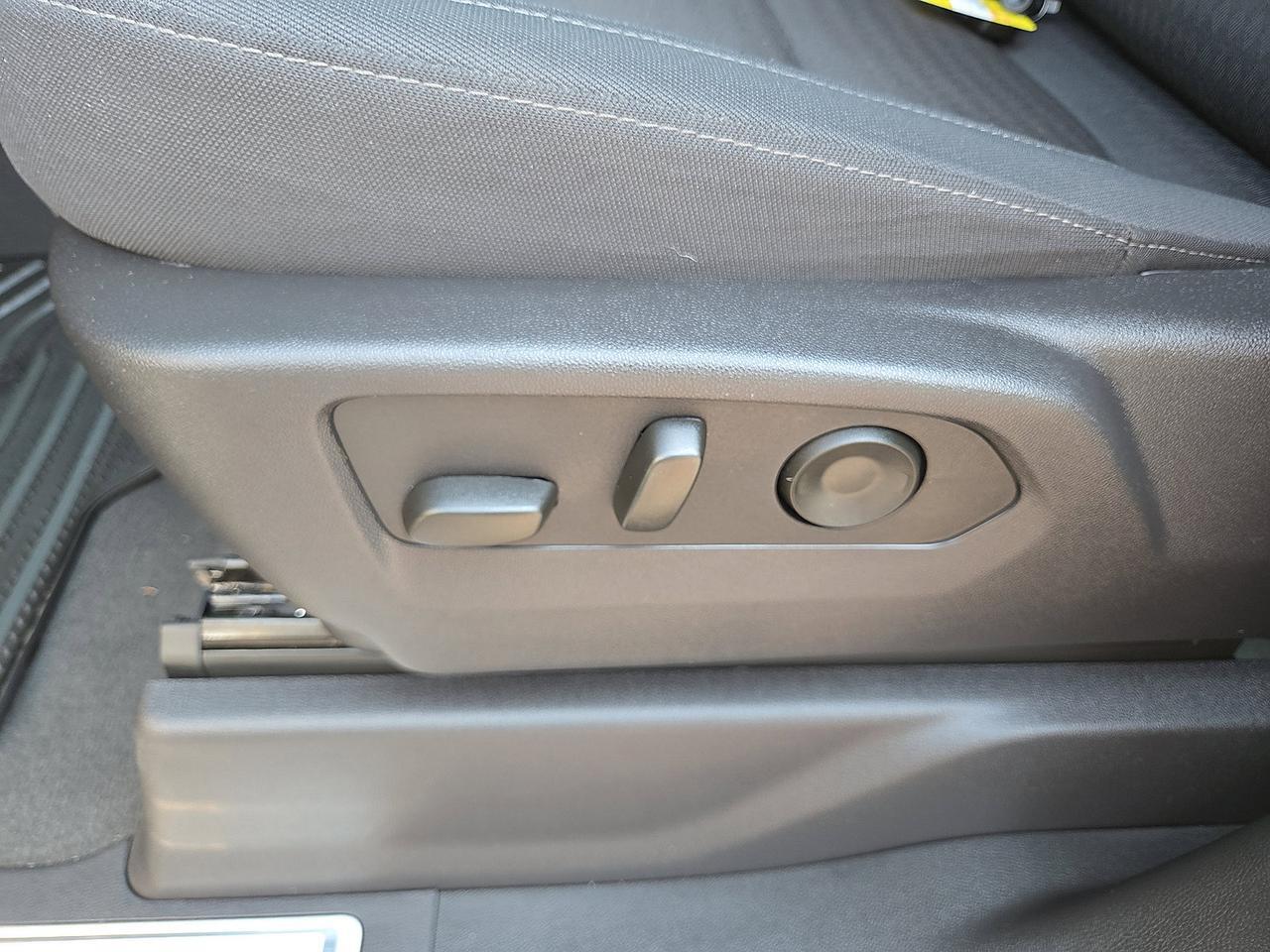 2025 Chevrolet Silverado 1500 LT Hamburg PA