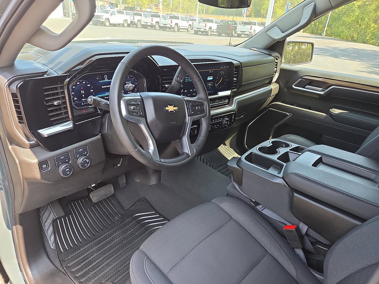 2025 Chevrolet Silverado 1500 LT Hamburg PA