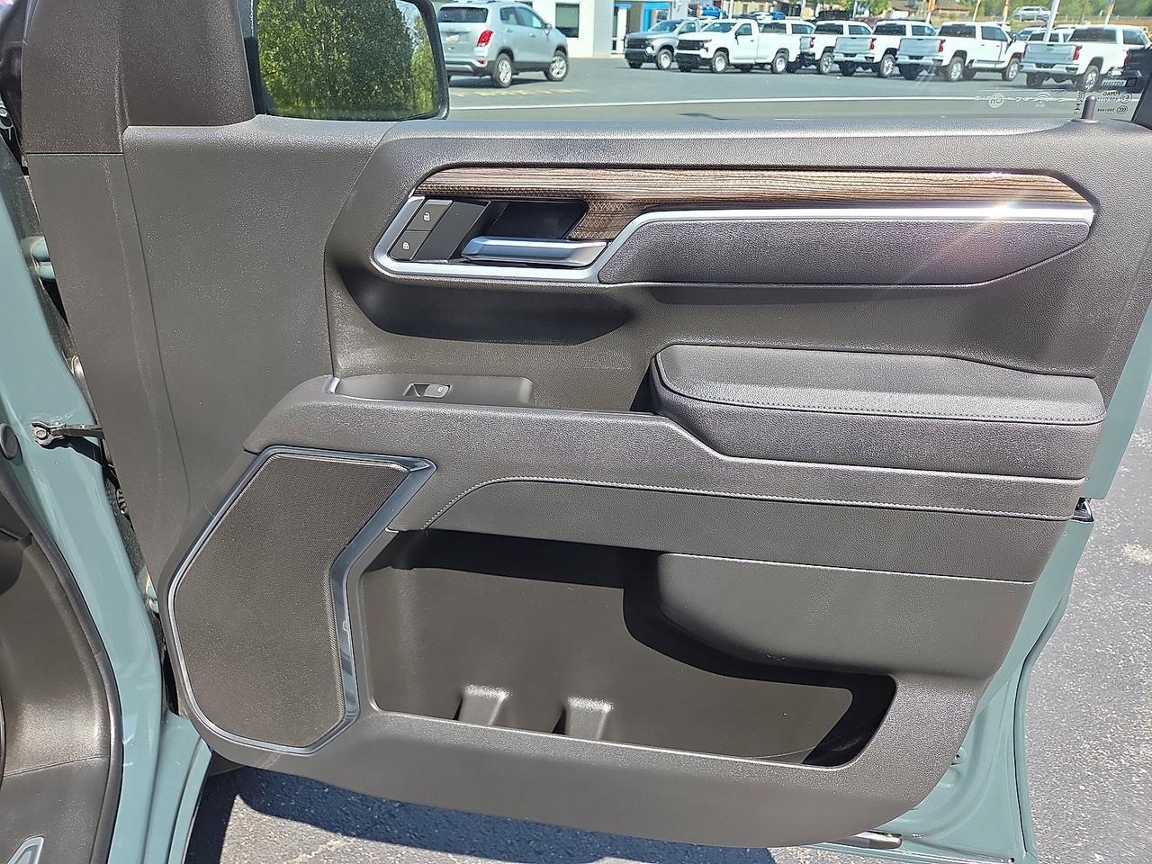 2025 Chevrolet Silverado 1500 LT Hamburg PA