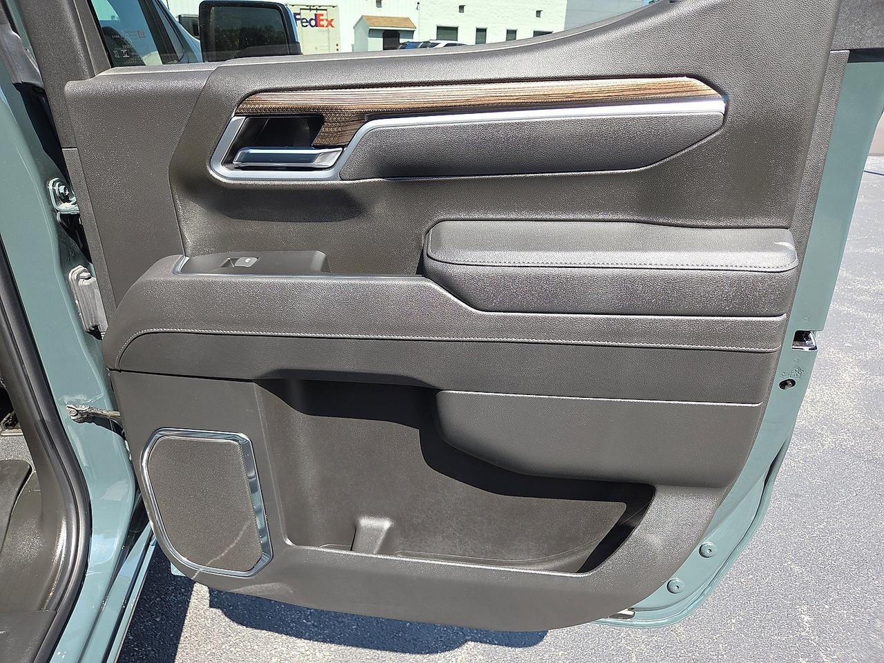 2025 Chevrolet Silverado 1500 LT Hamburg PA