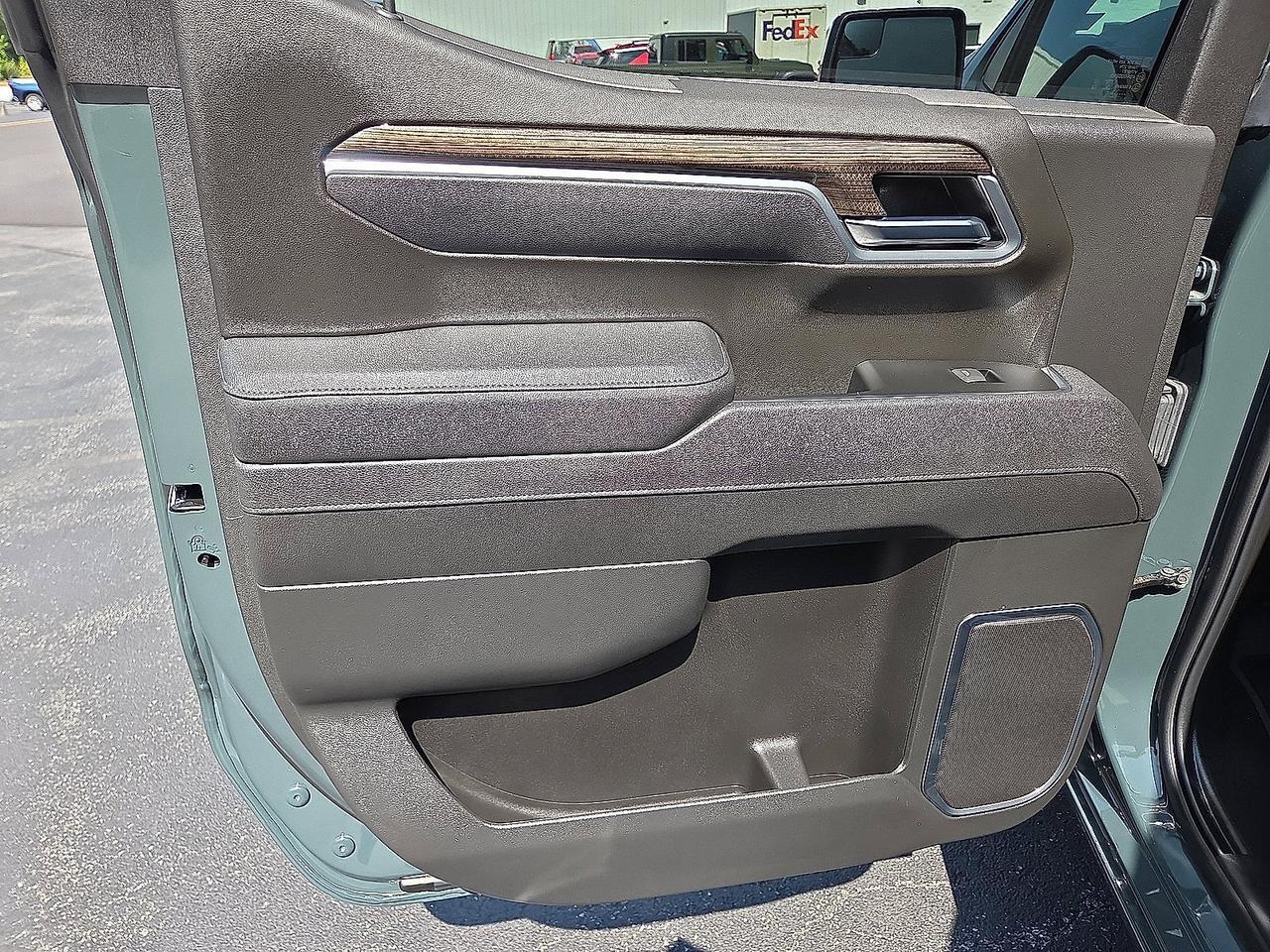 2025 Chevrolet Silverado 1500 LT Hamburg PA