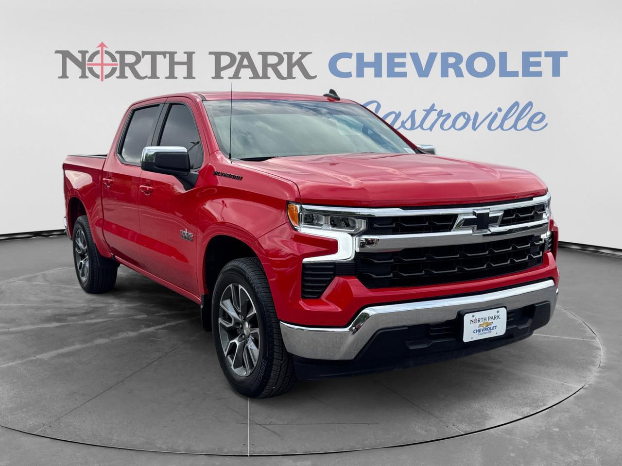 2025 Chevrolet Silverado 1500 LT