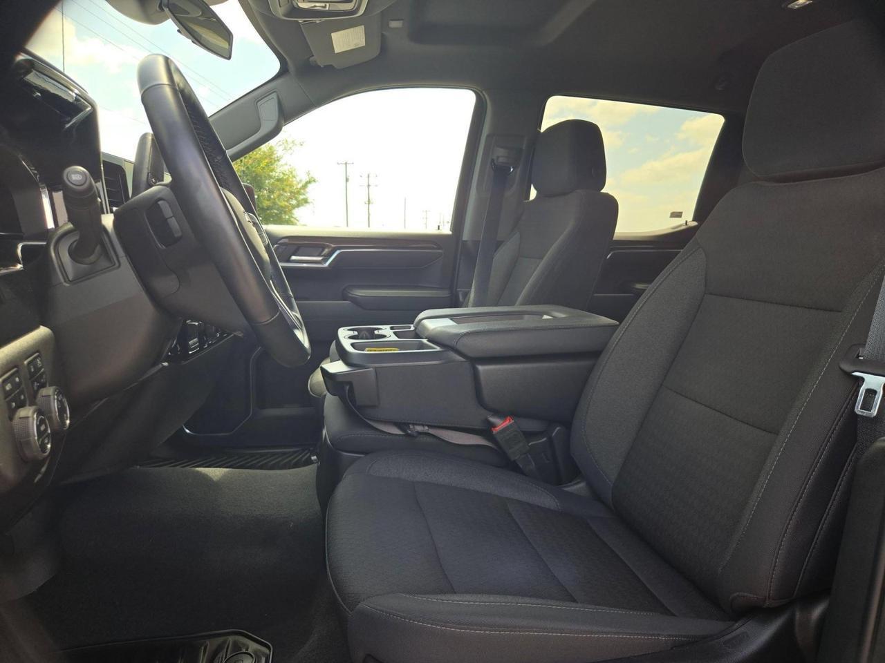 2025 Chevrolet Silverado 1500 LT Castroville TX