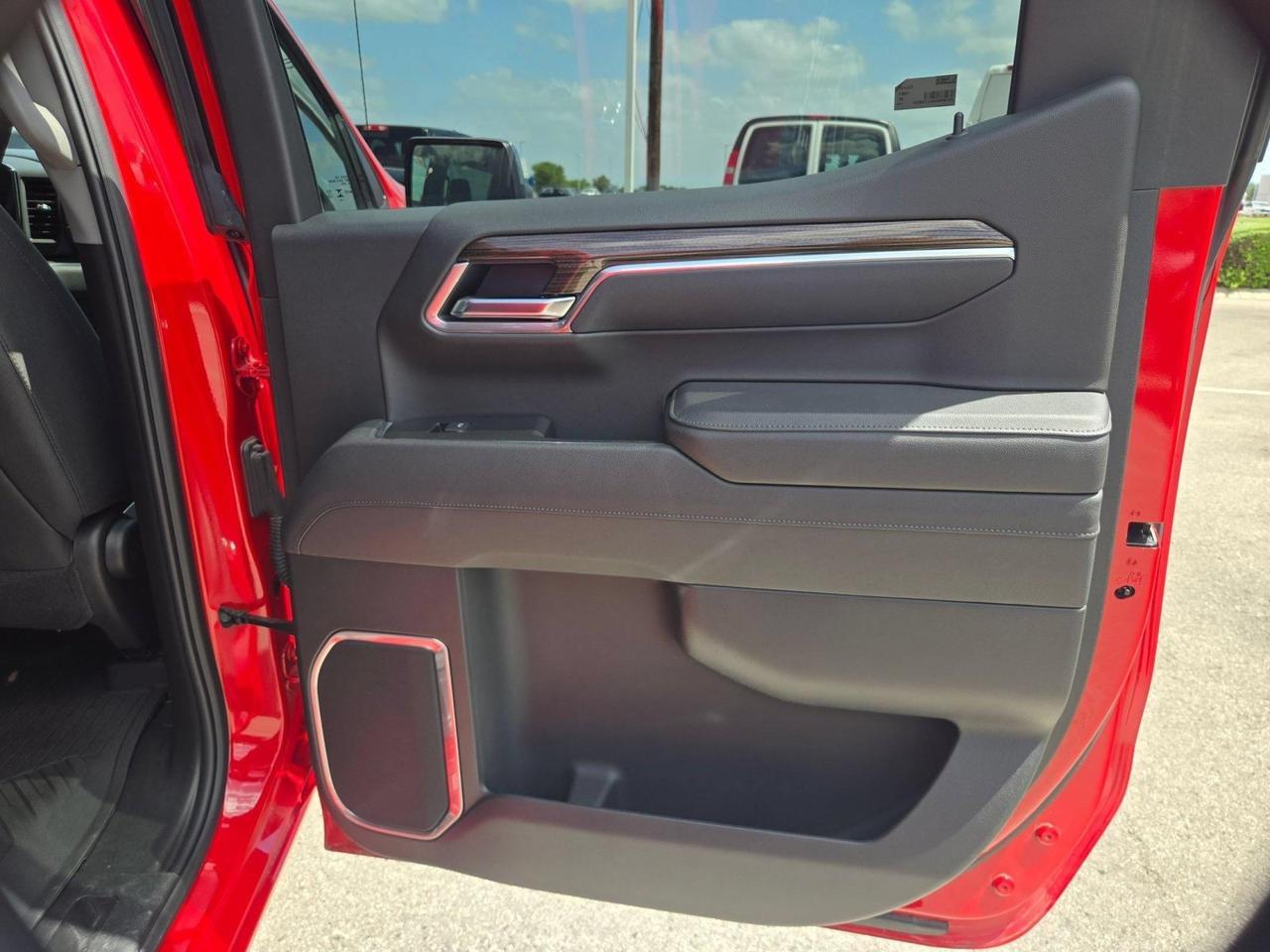 2025 Chevrolet Silverado 1500 LT Castroville TX