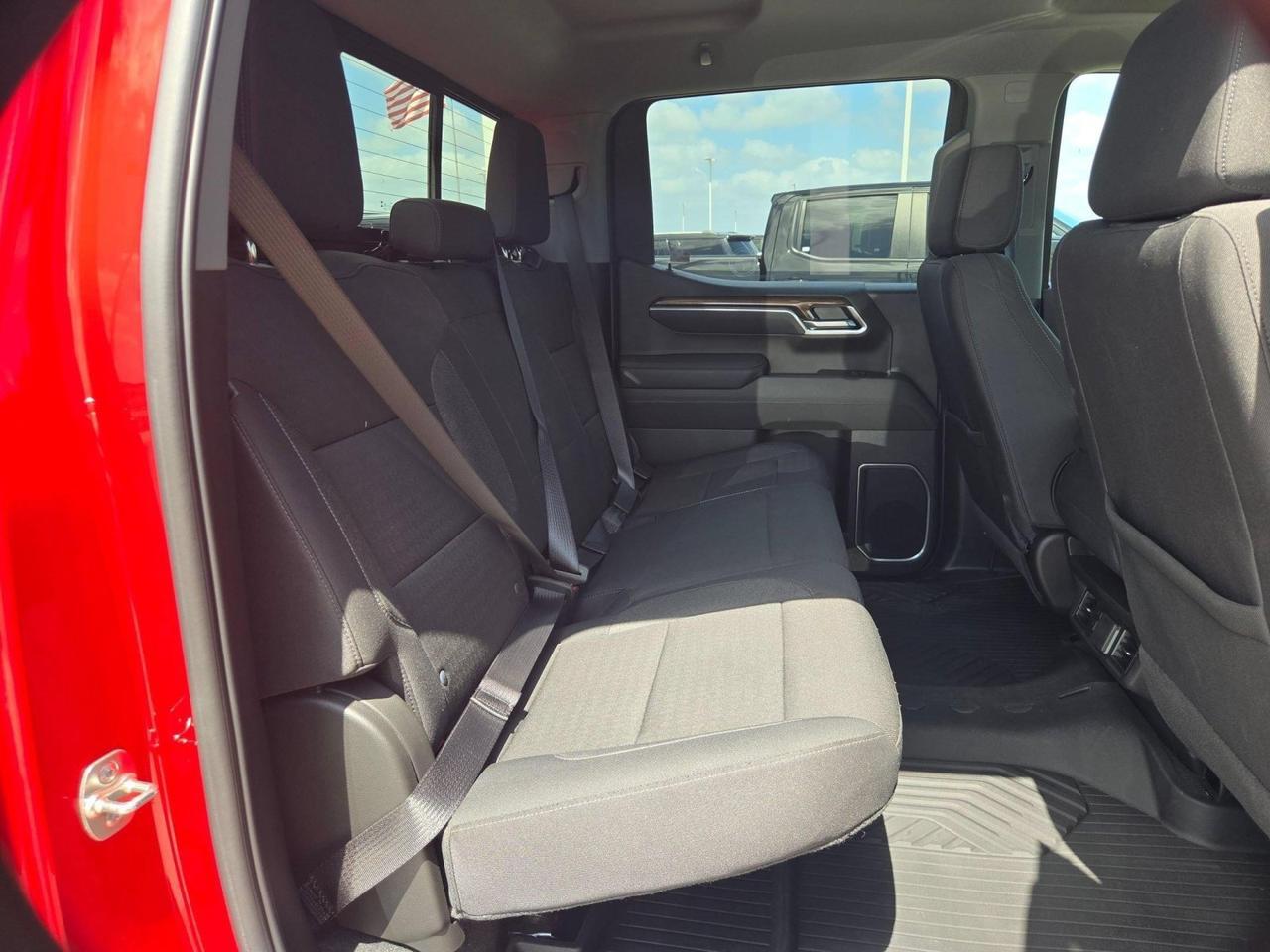 2025 Chevrolet Silverado 1500 LT Castroville TX