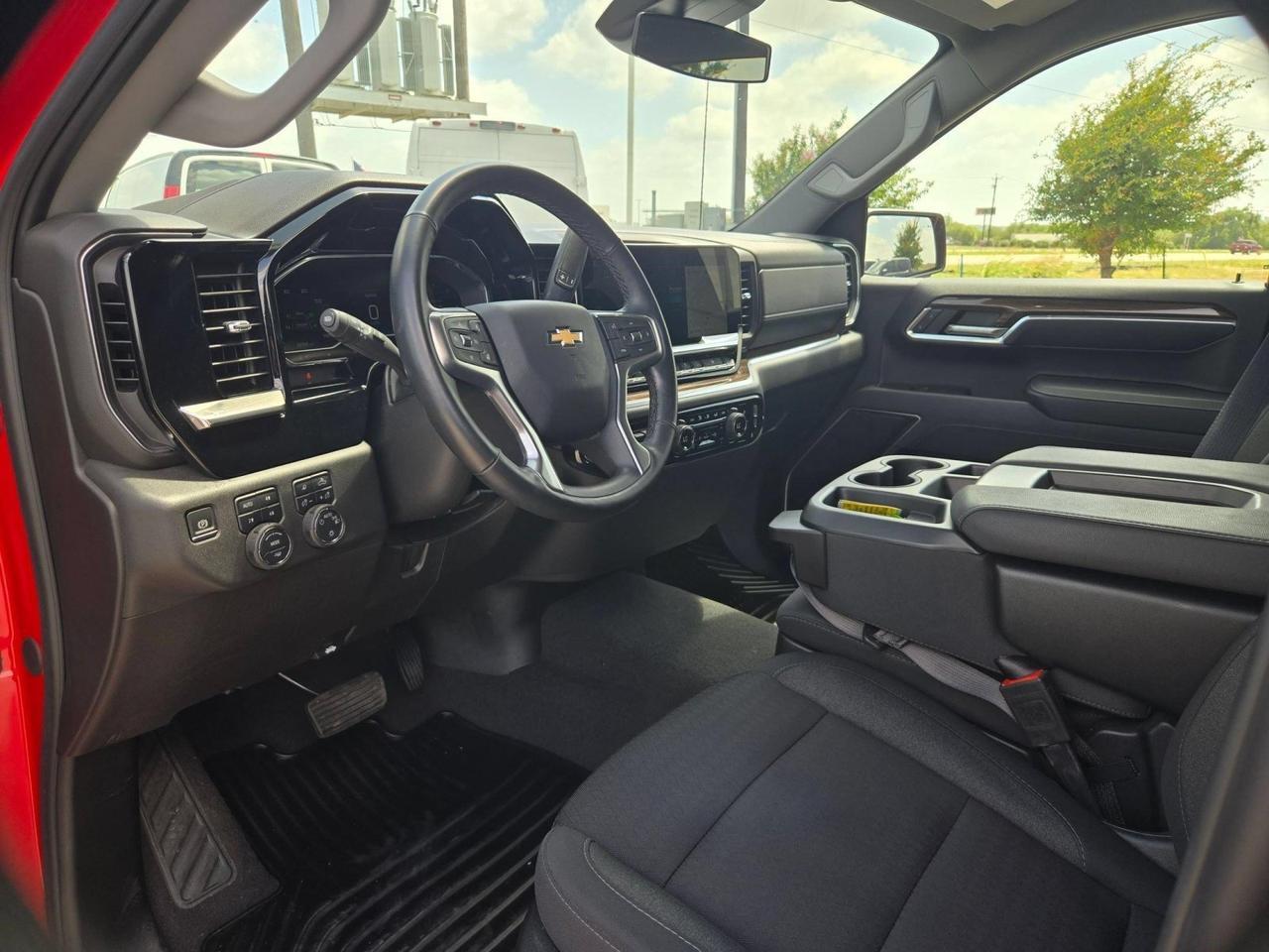 2025 Chevrolet Silverado 1500 LT Castroville TX