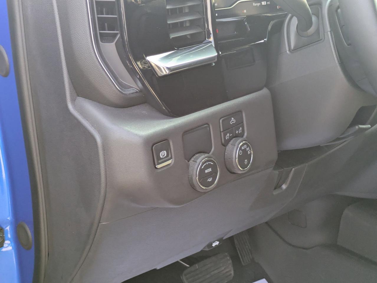 2025 Chevrolet Silverado 1500 LT Castroville TX