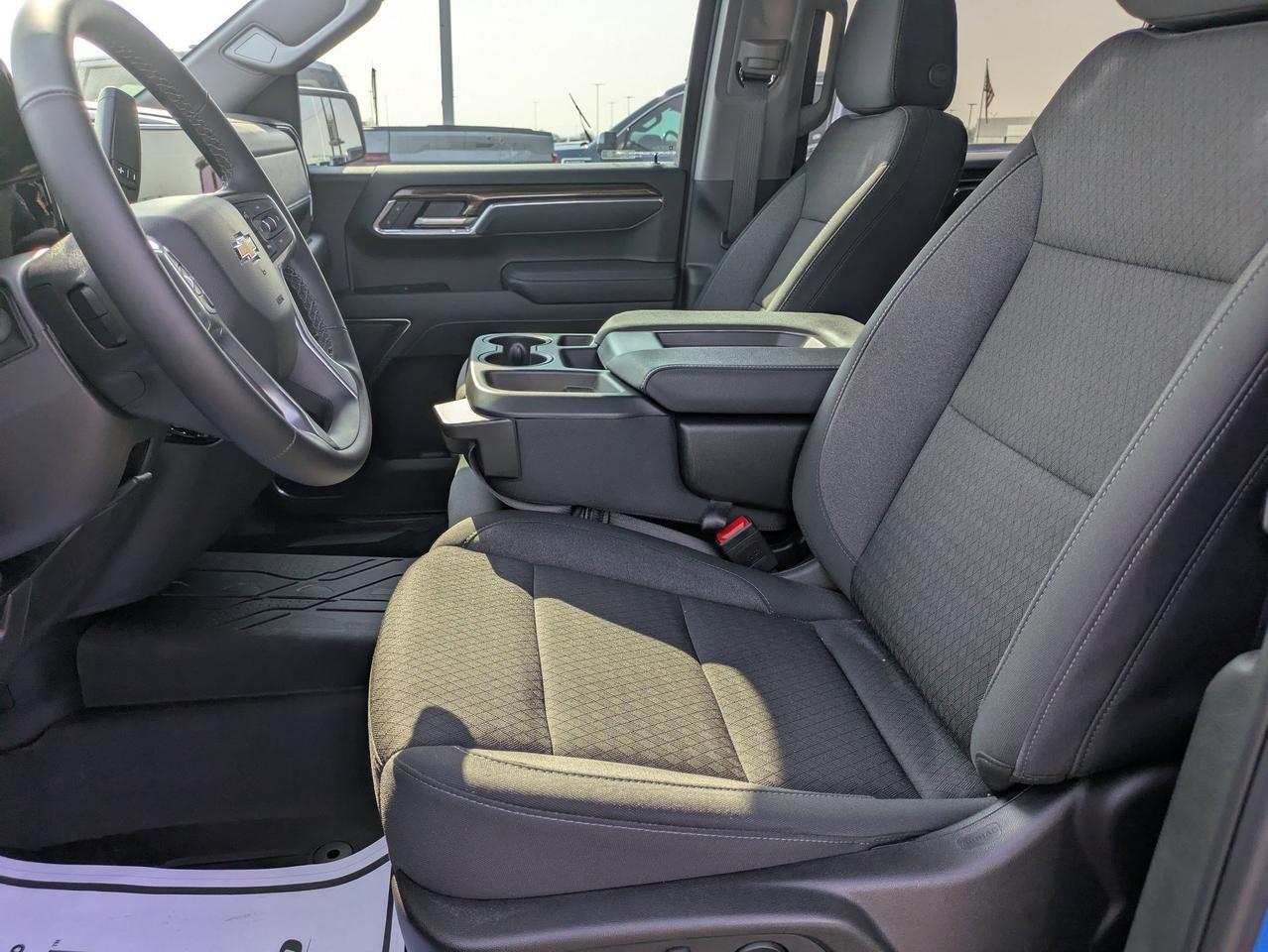 2025 Chevrolet Silverado 1500 LT Castroville TX