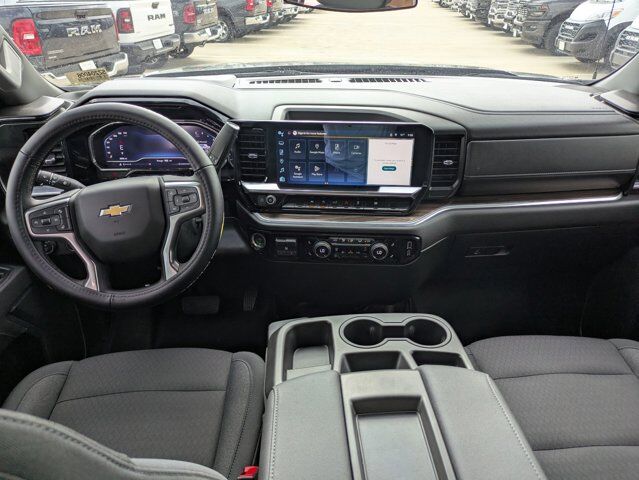 2025 Chevrolet Silverado 1500 LT Castroville TX