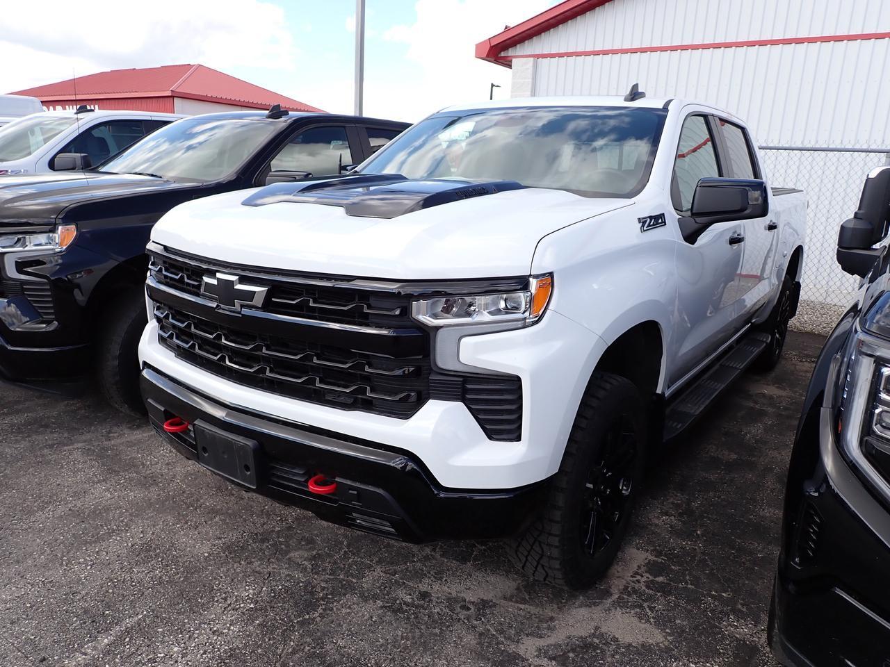 2025 Chevrolet Silverado 1500 LT Trail Boss 4WD *DIESEL* Listowel ON