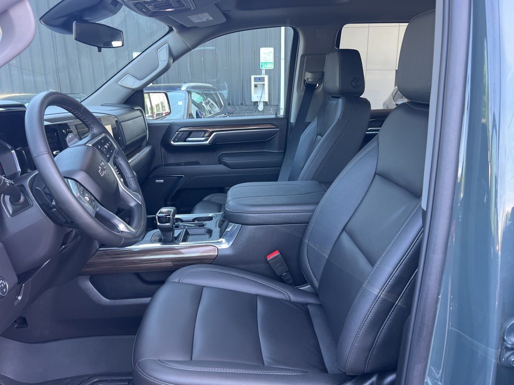 2025 Chevrolet Silverado 1500 LT Trail Boss Milwaukie OR