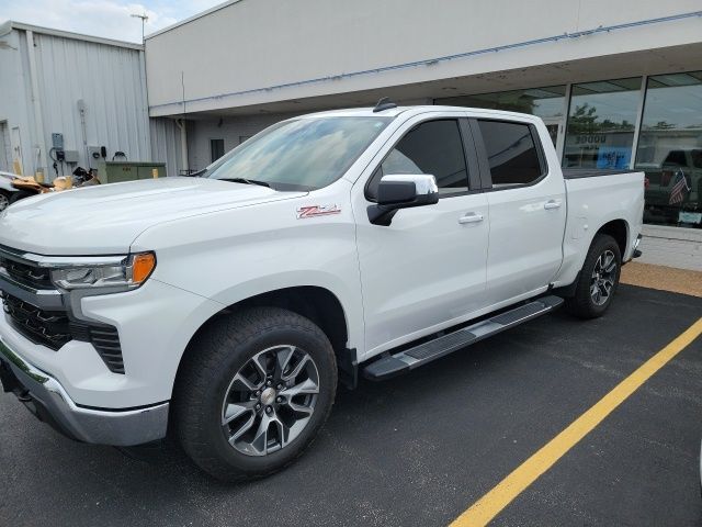 2025 Chevrolet Silverado 1500 LT