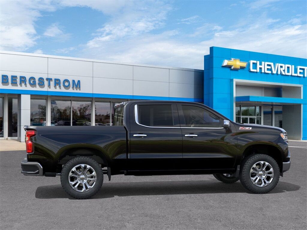 2025 Chevrolet Silverado 1500 LTZ Green Bay WI
