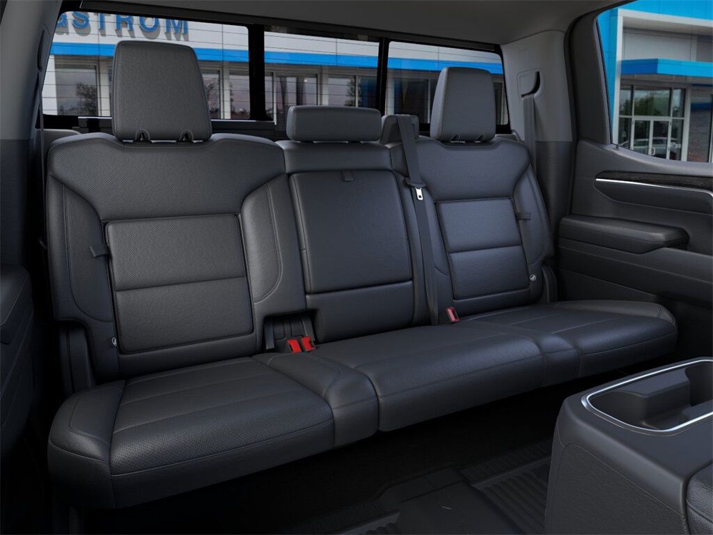 2025 Chevrolet Silverado 1500 LTZ Green Bay WI