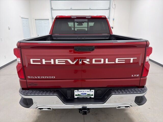 2025 Chevrolet Silverado 1500 LTZ photo 3