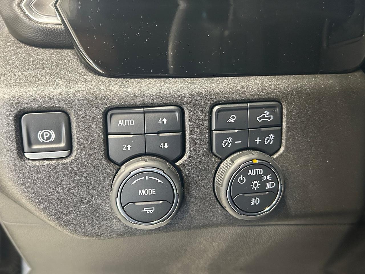 2025 Chevrolet Silverado 1500 LTZ New Braunfels TX