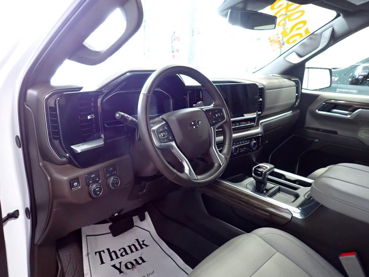 2025 Chevrolet Silverado 1500 RST 4WD CREW CAB NAVI *DIESEL* 5'8" BOX Listowel ON