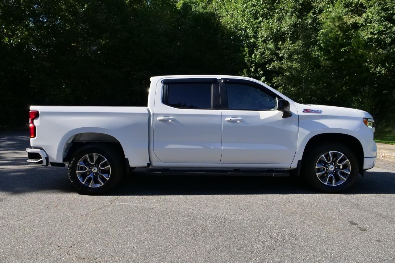 2025 Chevrolet Silverado 1500 RST 4X4 / 5.3L V8 / Heated Front Seats! High Point NC