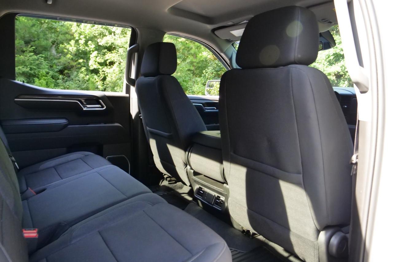 2025 Chevrolet Silverado 1500 RST 4X4 / 5.3L V8 / Heated Front Seats! High Point NC